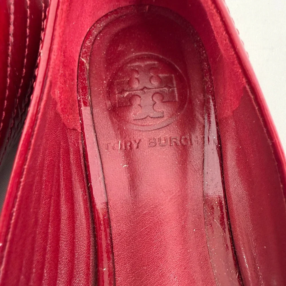Tory Burch Red Patent Leather Quilted Open Toe Logo Medallion Flats Shoes